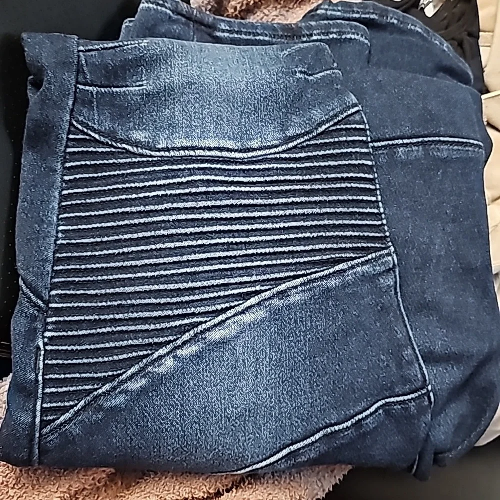 True Religion ROCCO Moto Relaxed Skinny Jeans Men's Size 29 Dark Wash Preloved